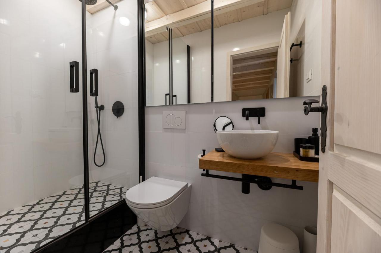 Superior 1 Bedroom Apartment Gabriela Next To Buza Beach Dubrovnik Buitenkant foto