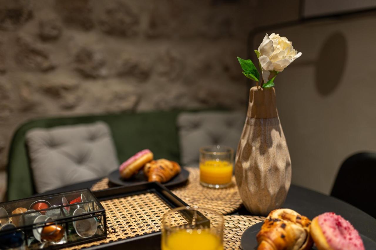 Superior 1 Bedroom Apartment Gabriela Next To Buza Beach Dubrovnik Buitenkant foto