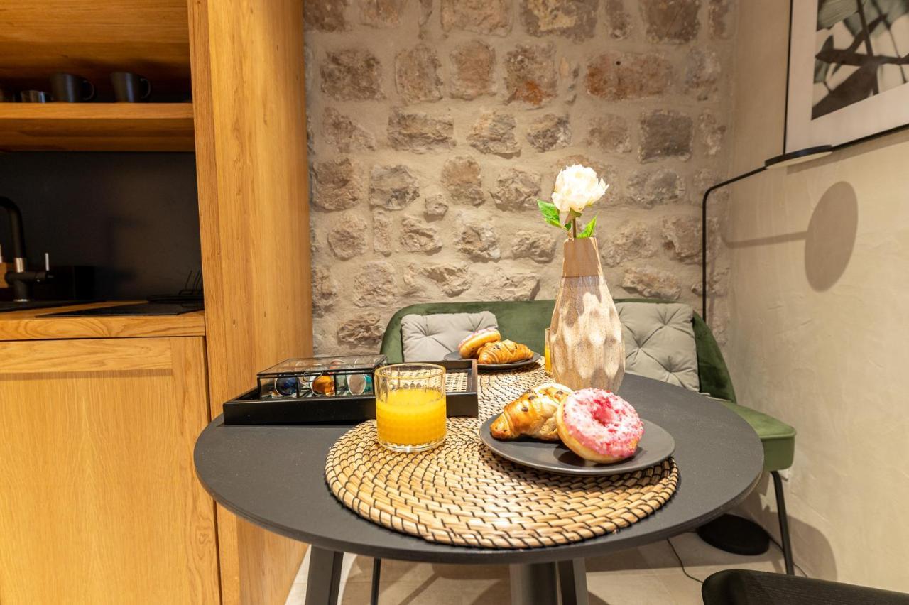 Superior 1 Bedroom Apartment Gabriela Next To Buza Beach Dubrovnik Buitenkant foto